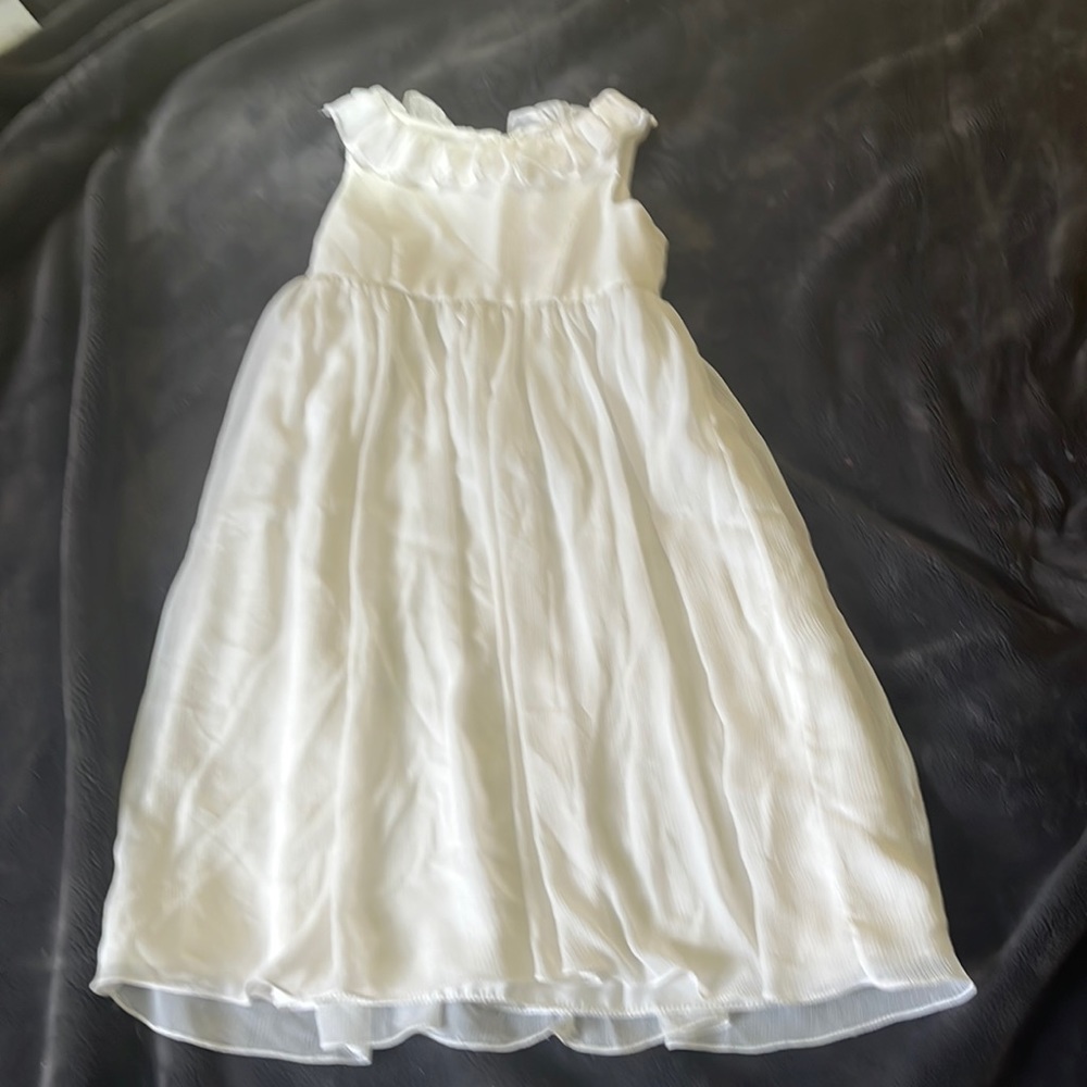 David’s Bridal size 7 girls dress. Decent condition